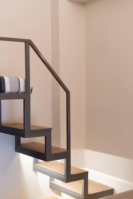 Cozy Athens Apartment / 2' From Metro Station المظهر الخارجي الصورة